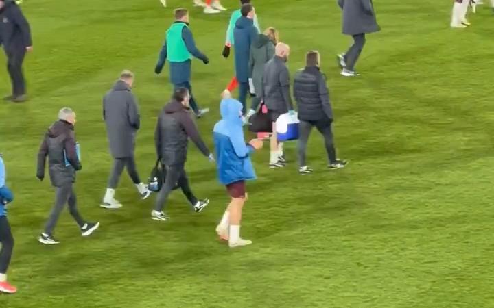 球迷疯狂应援：那些燃爆的现场极速镜头