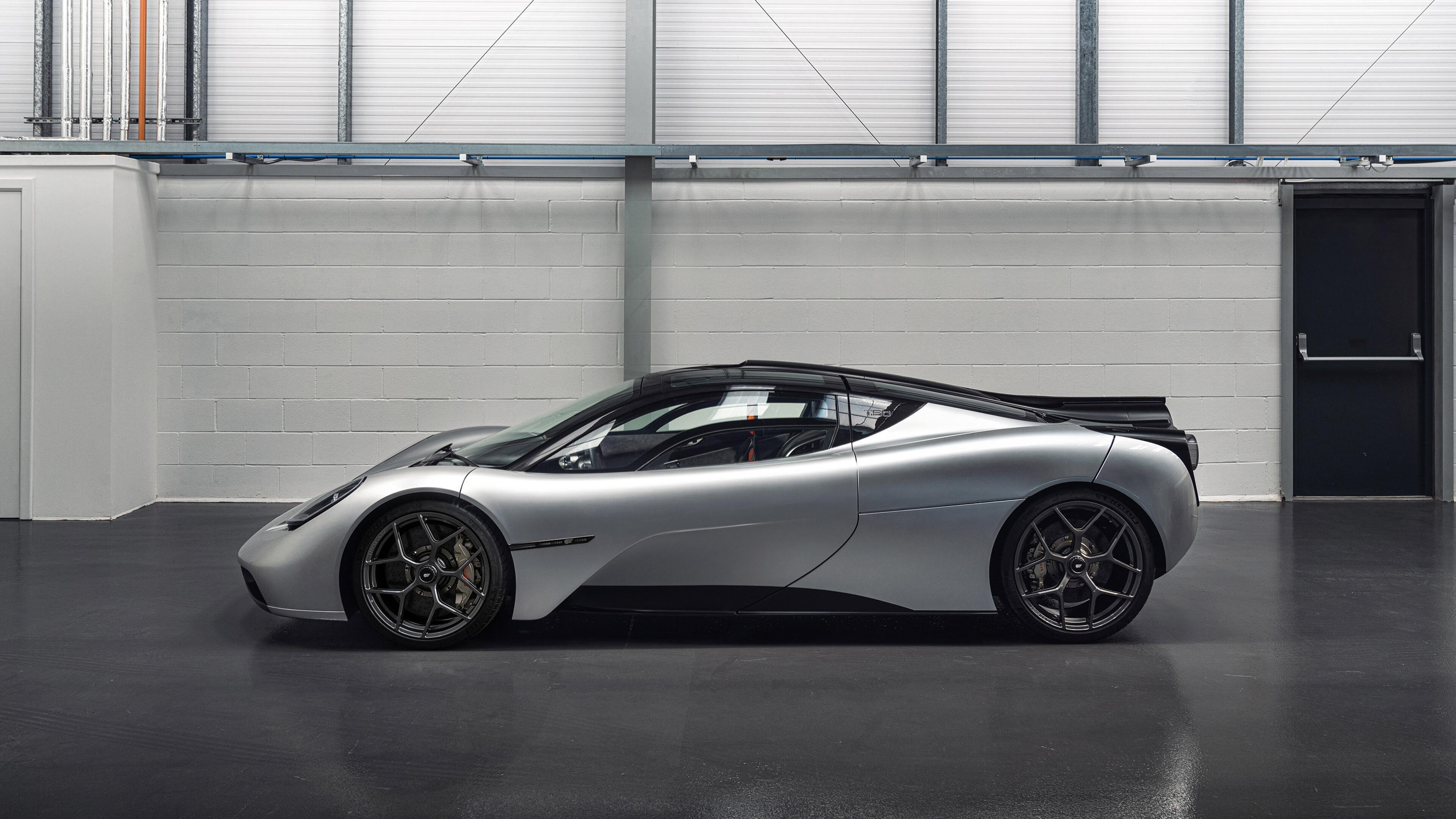 姆巴佩荣膺2024年欧洲金靴奖,姆巴佩金球奖前三