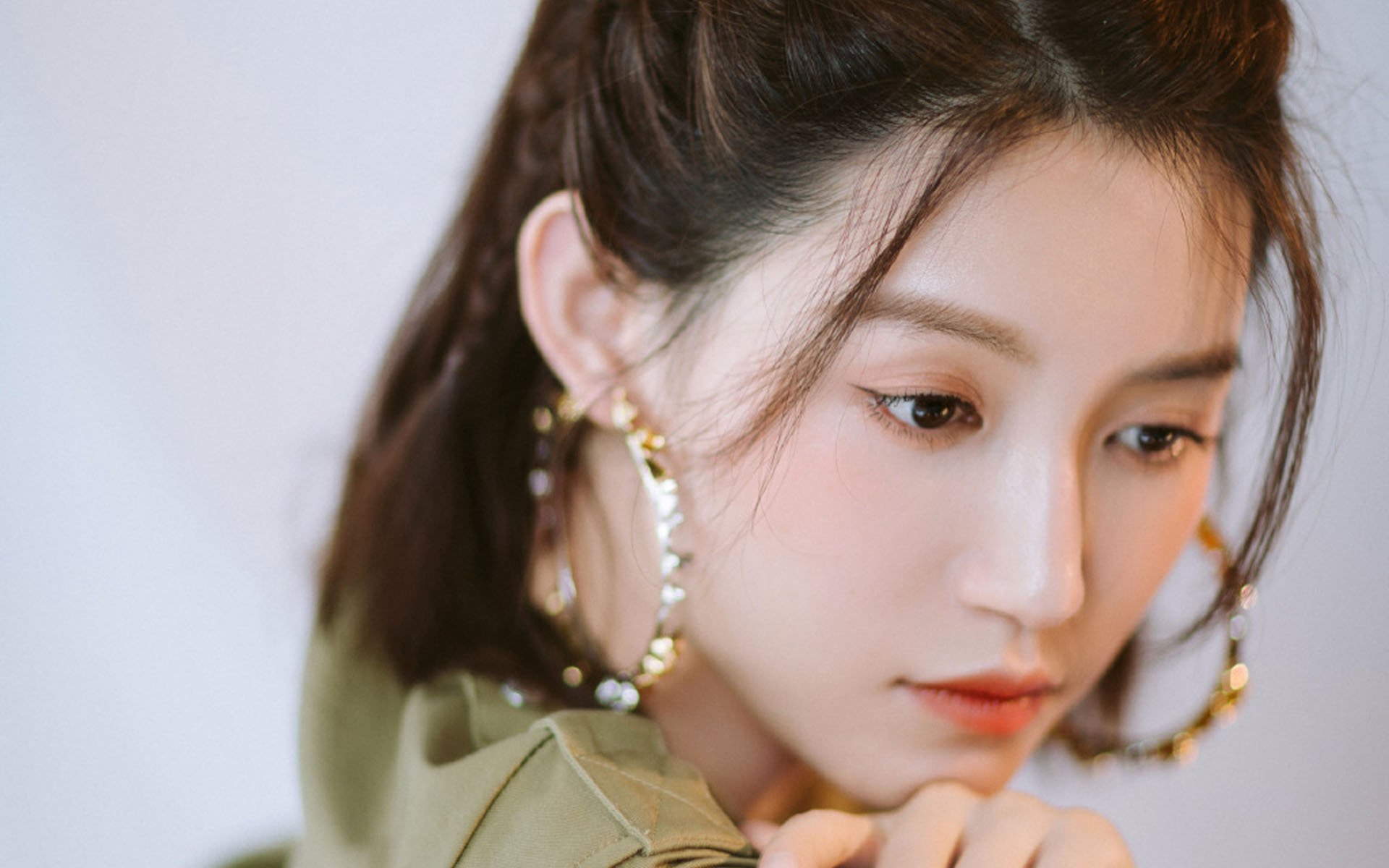 英超争冠激战：曼城与利物浦谁能笑到最后？，曼城和利物浦比赛结果